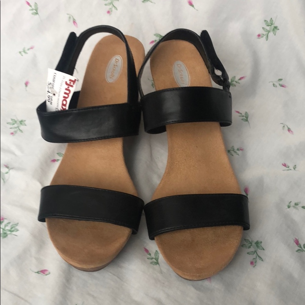 NWT  Dr. Scholl’s Wedges